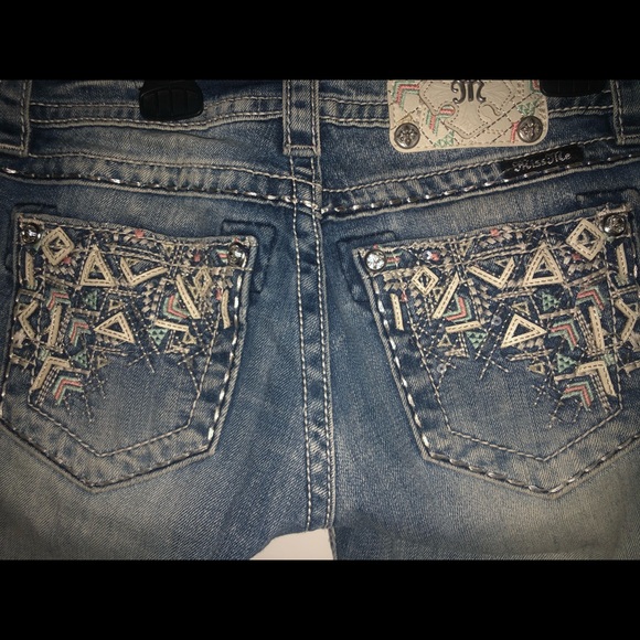 Miss Me signature cropped 3/4 Jean capris size 25 - Picture 4 of 8